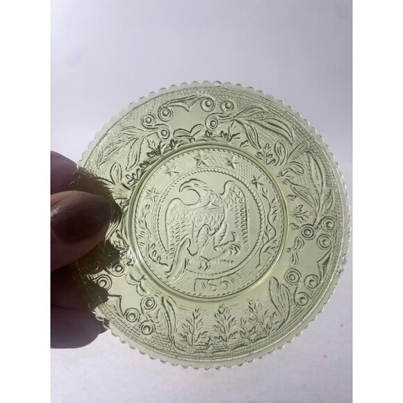 2 Westmoreland Green Glass Eagle Plates 3.5 Inch Diameter Vintage Ornate Desig - Picture 2 of 3